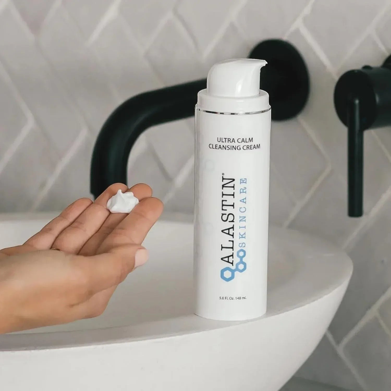 Alastin Ultra Calm Cleansing Cream - DermLane
